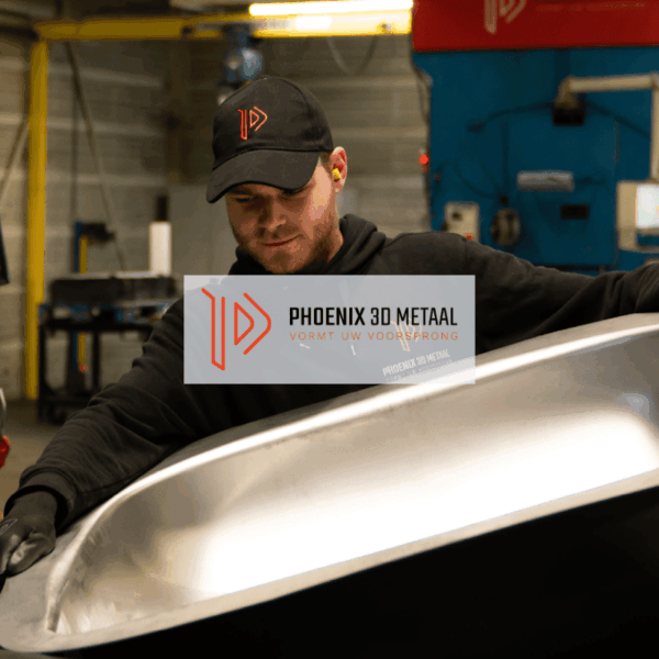 Customer story banner Phoenix 3D Metaal